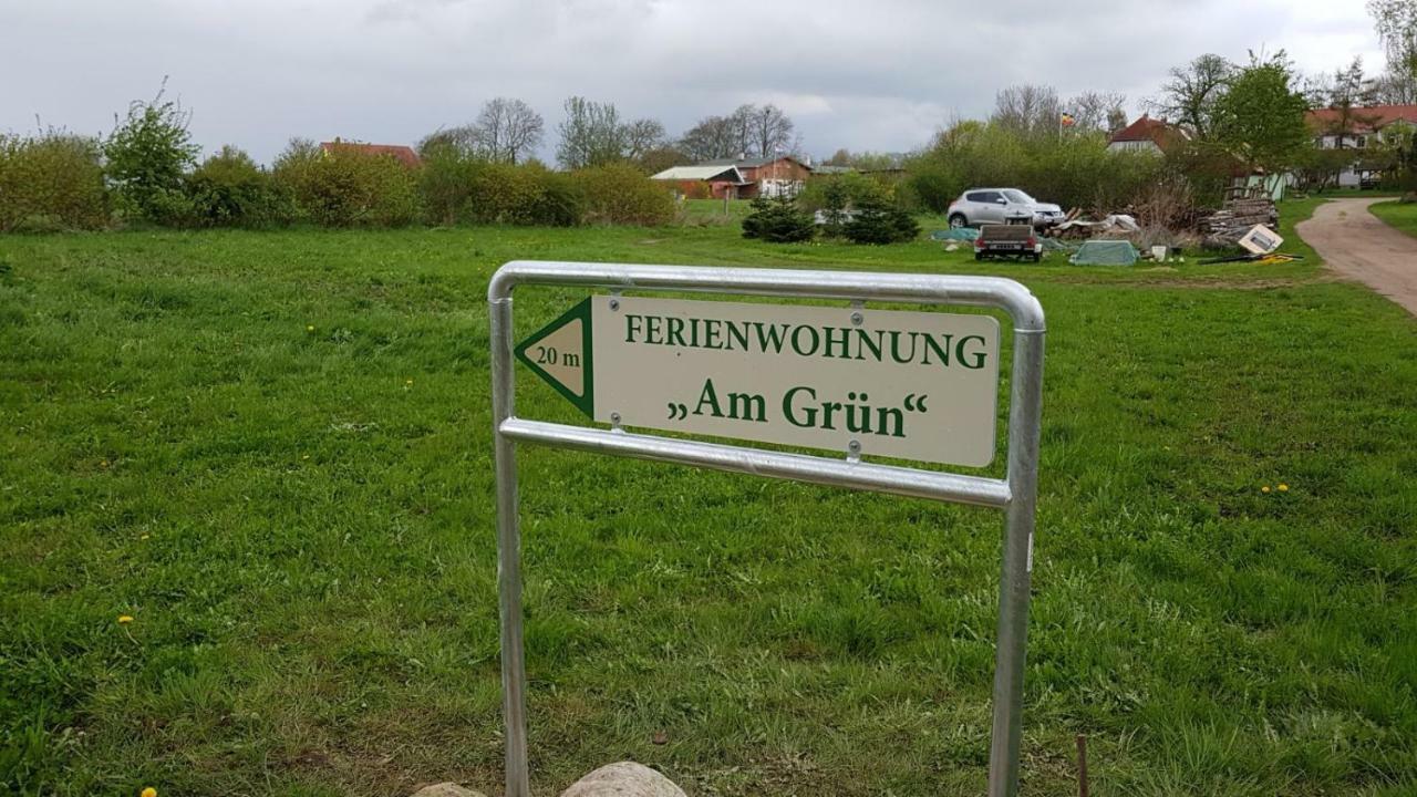 Ferienwohnung "Am Gruen" Zweedorf Exteriör bild