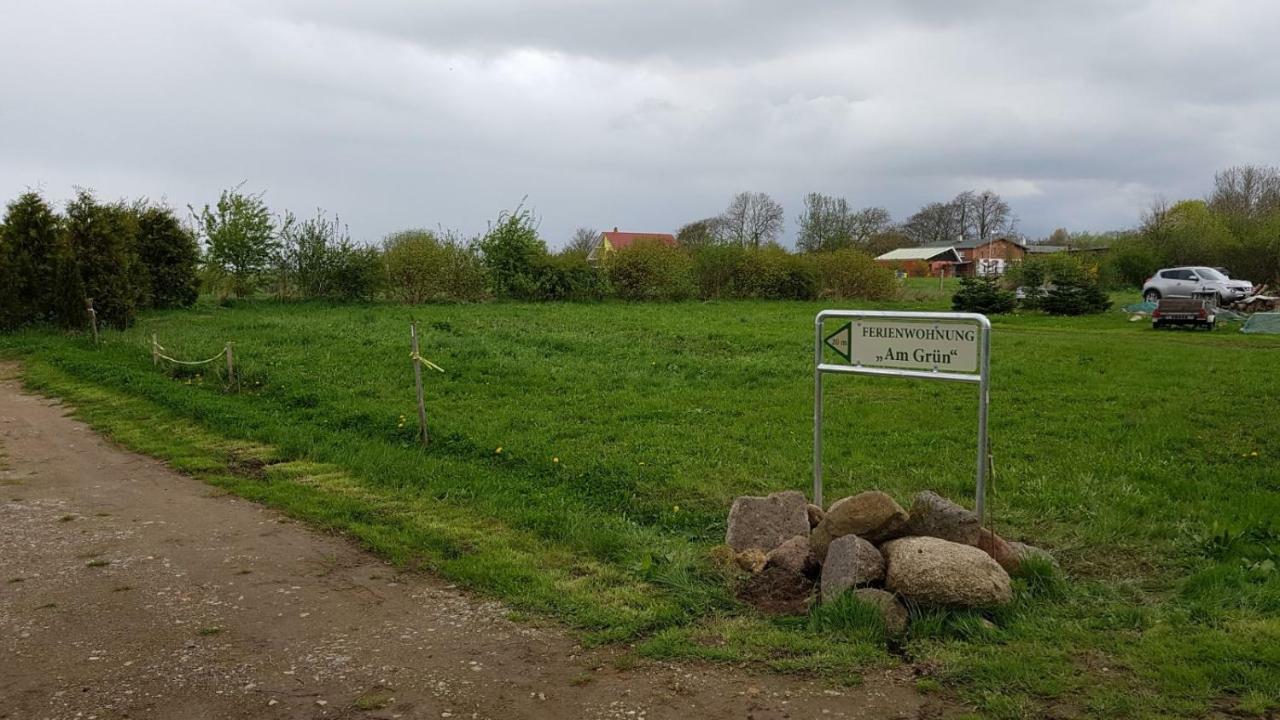 Ferienwohnung "Am Gruen" Zweedorf Exteriör bild