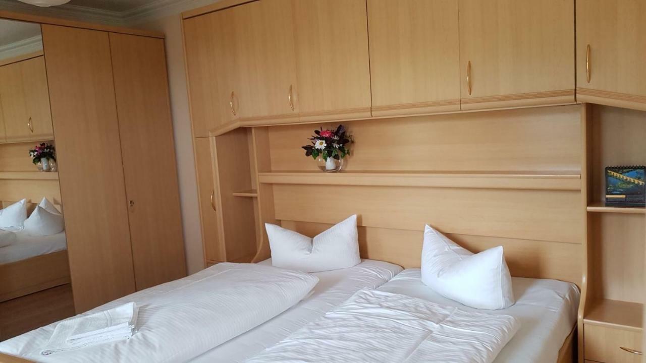 Ferienwohnung "Am Gruen" Zweedorf Exteriör bild